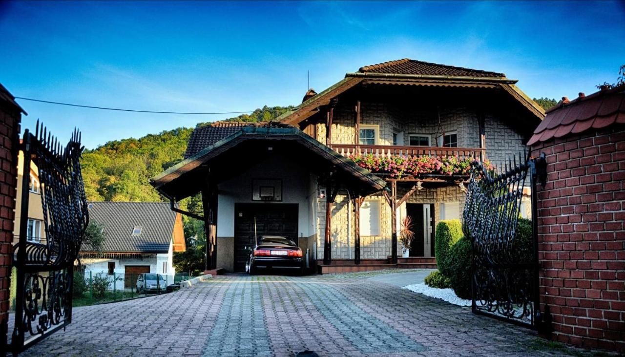 Pokoje Pod Szyndzielnia Bielsko-Biała Exterior foto